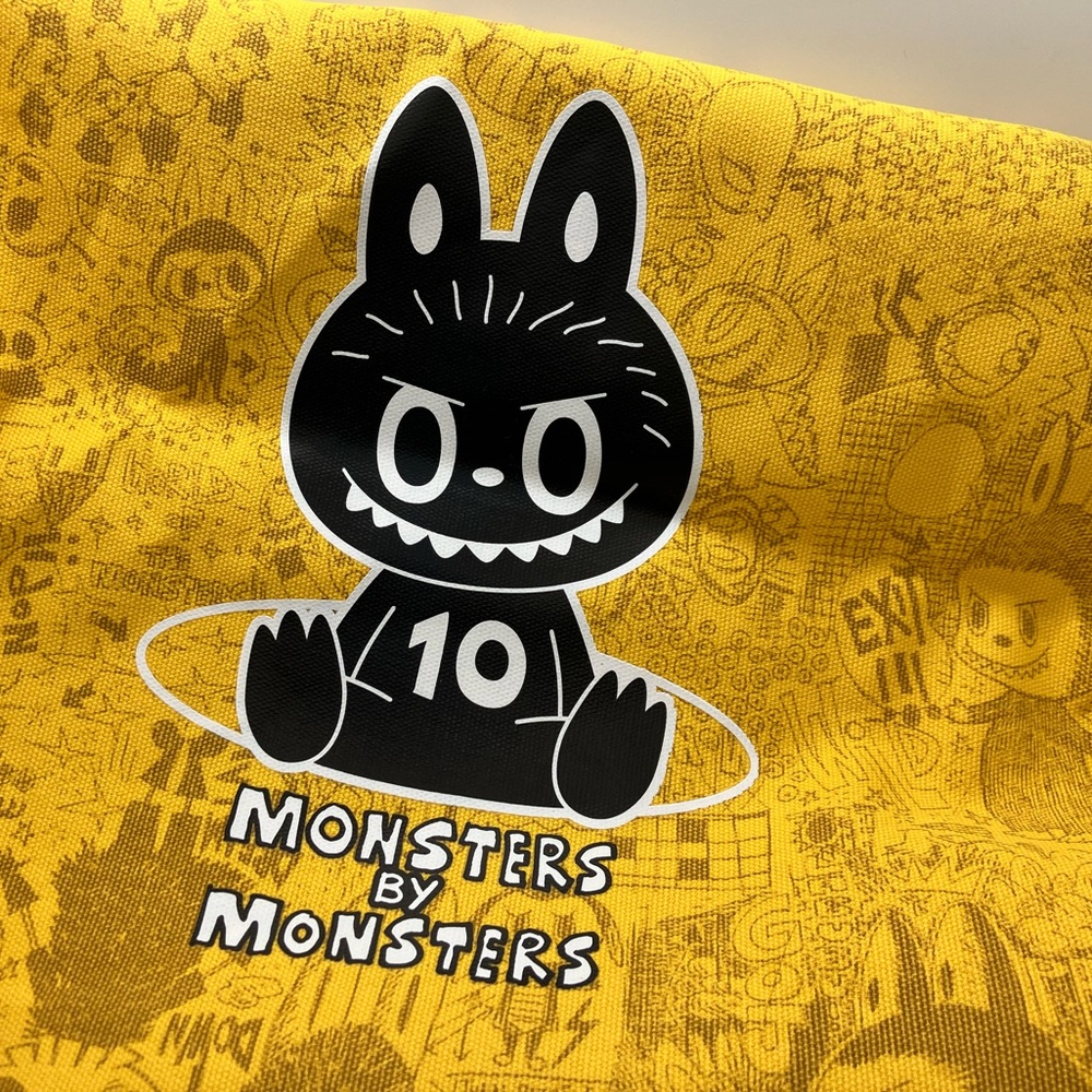 Limited Edition Labubu The Monsters 10th Anniversary Yellow Canvas Tote Bag - Picture 3 of 9